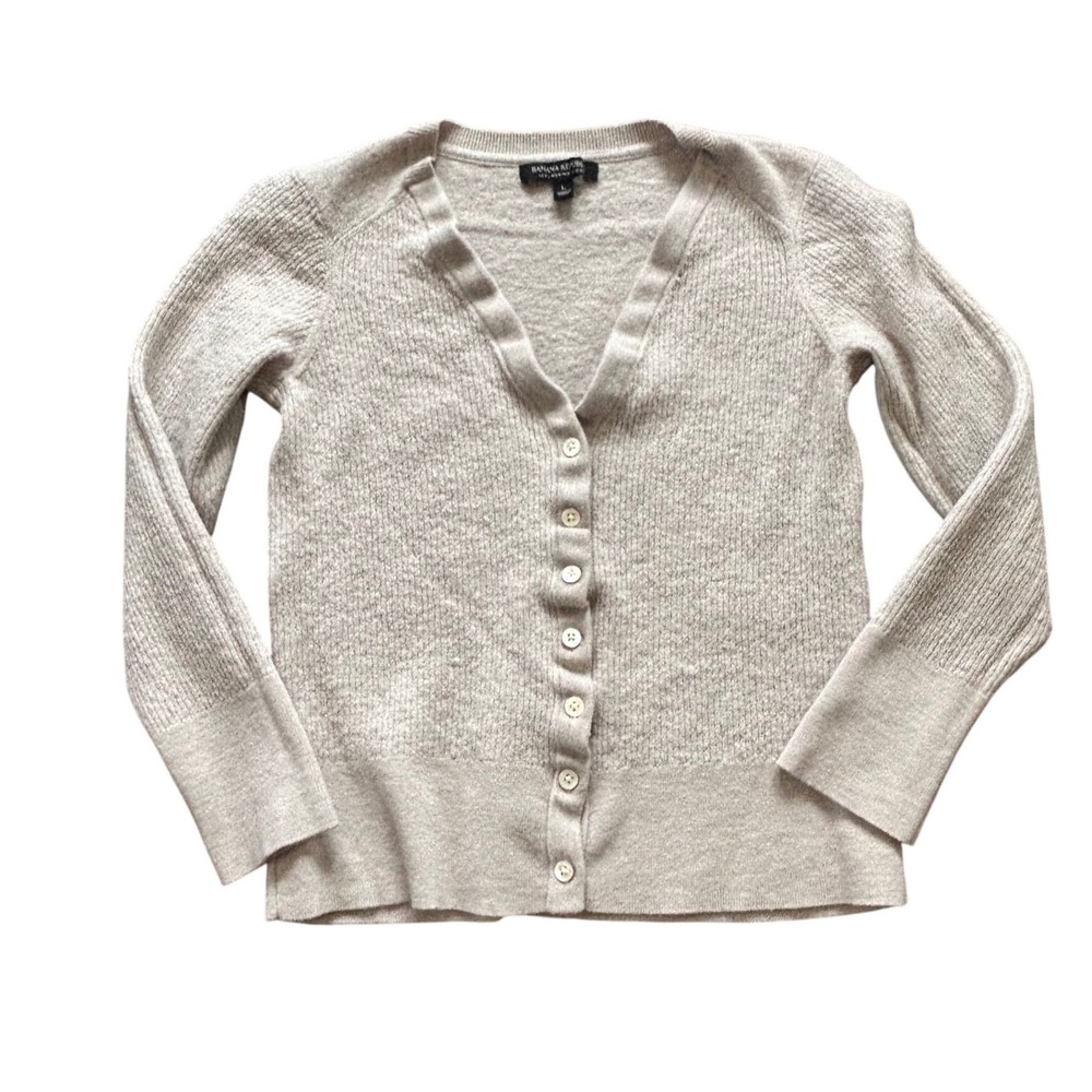 Banana Republic Beige Merino Wool Cardigan Sweater Womens M Ribbed V-Neck - Picture 2 of 9